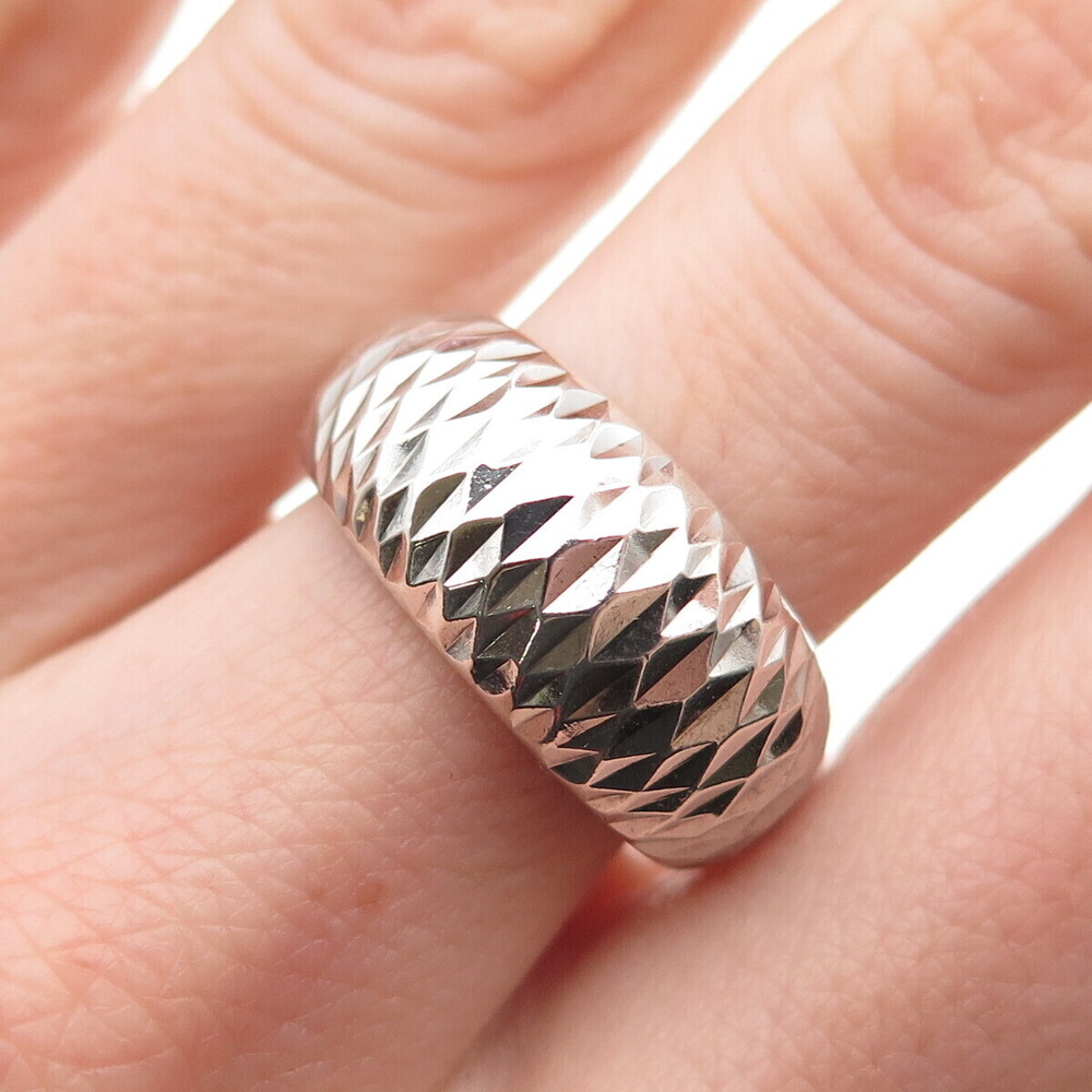 Chapal Zenray 925 Sterling Silver Diamond-Cut Dome Ring Size 7.25
